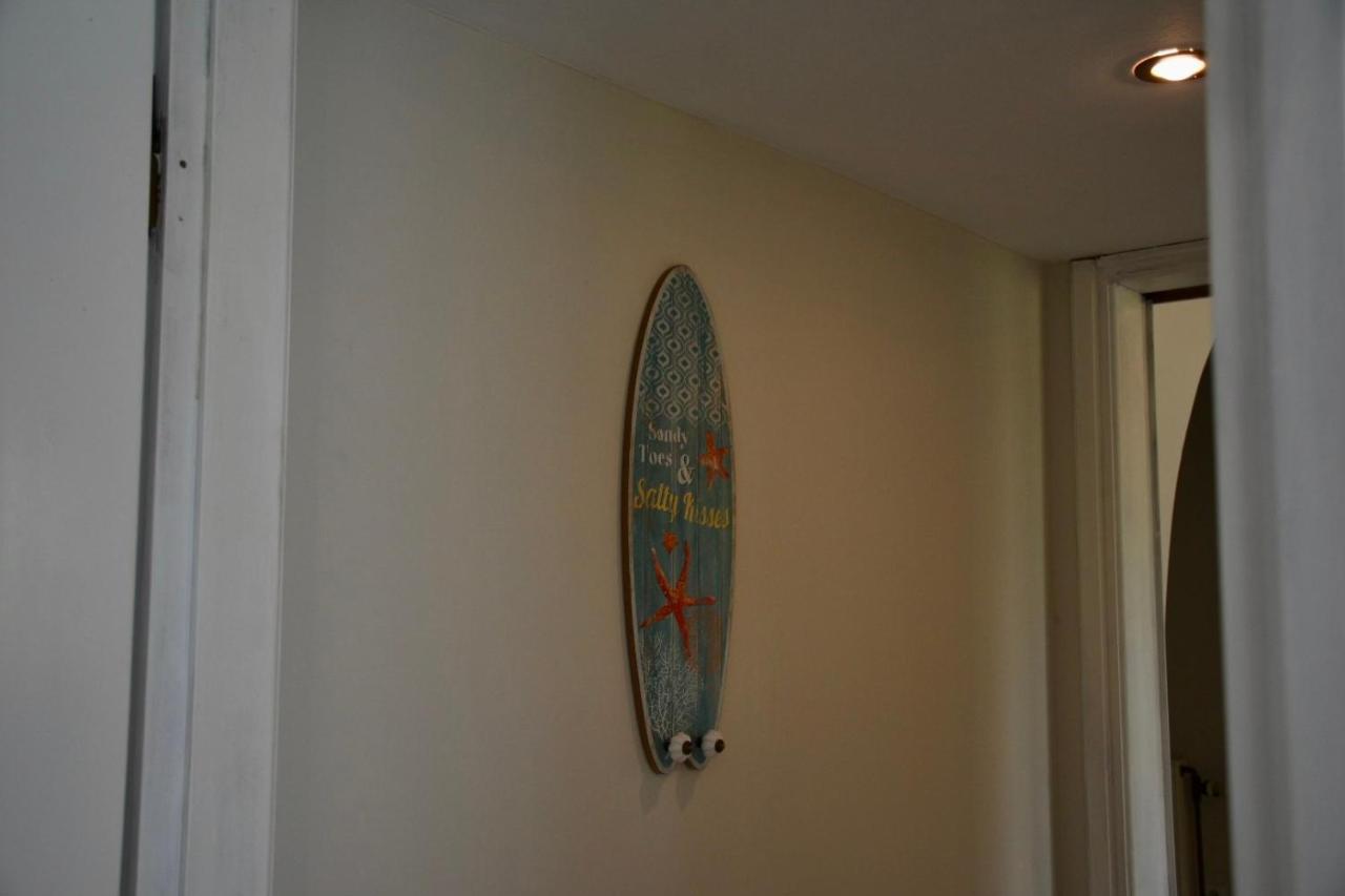 Apartment Beach House Chalkís Esterno foto